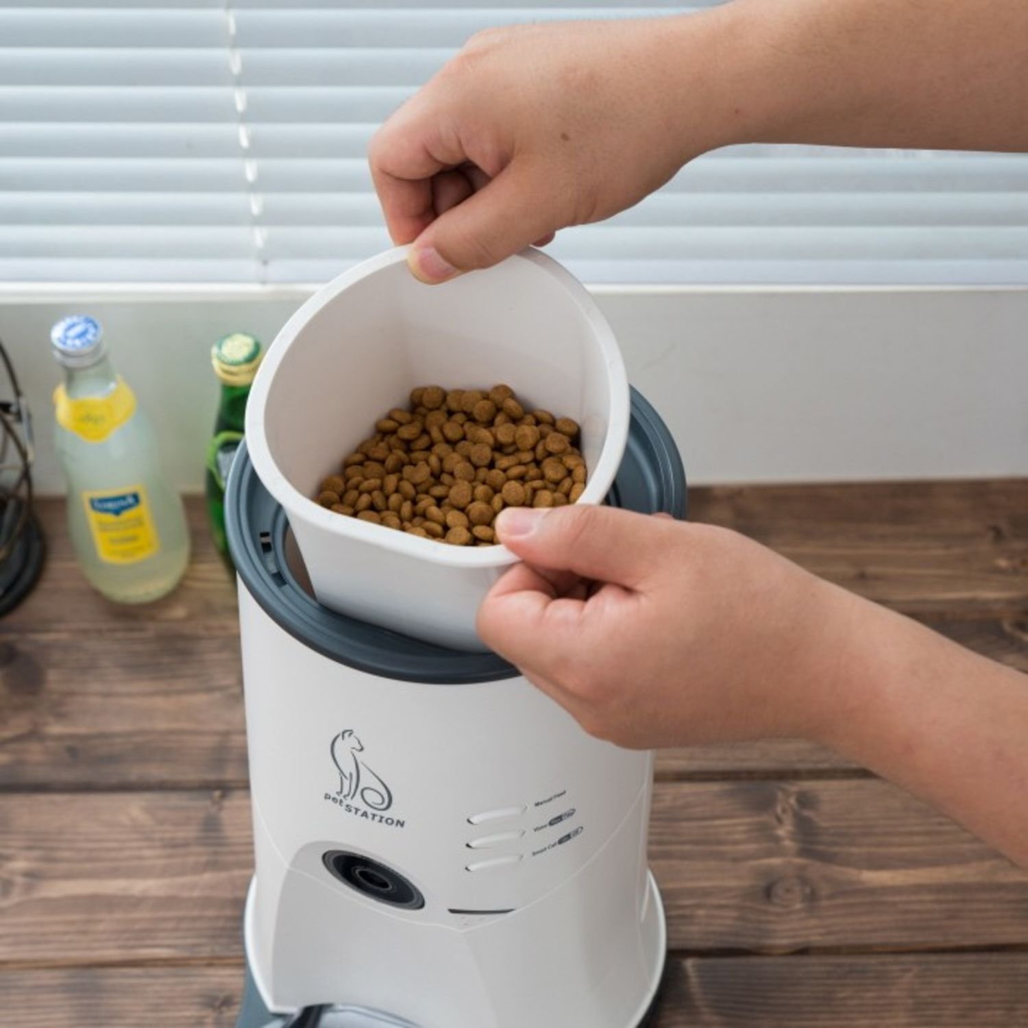 펫스테이션 자동급식기 cam