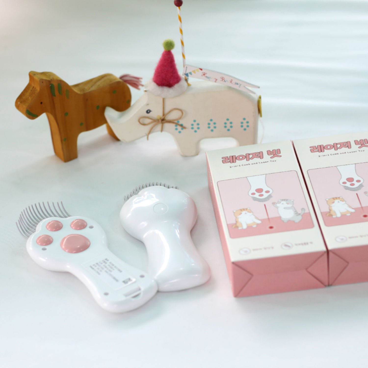 펫케어 레이저 빗 장난감